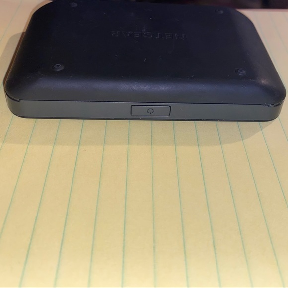 Netgear Verizon Jetpack 4g LTE - Model AC791L Hotspot - Picture 10 of 13